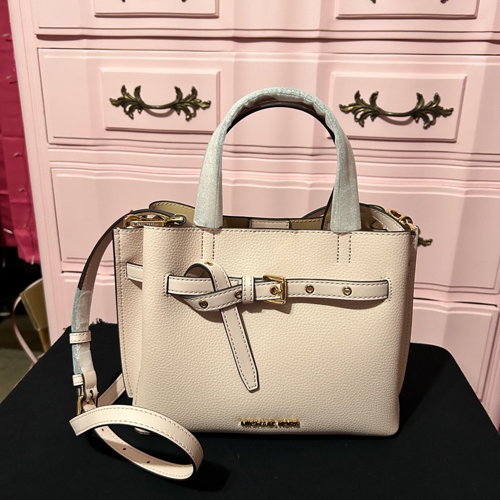 Michael Kors Emelia in powder blush! Brand new with tags!!